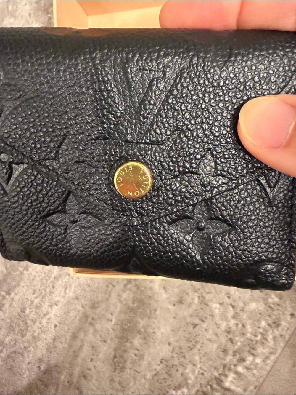 Louis Vuitton 100% authentic